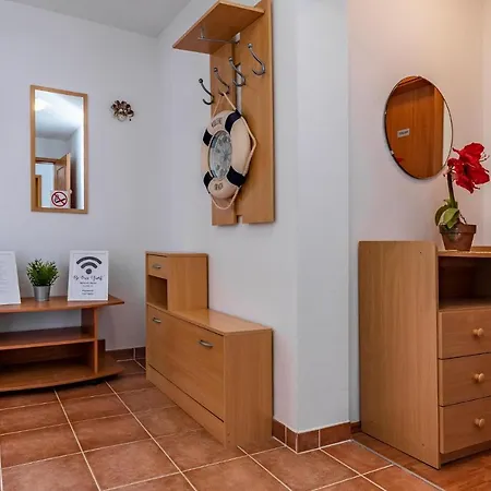 Stunning In With Wifi Apartment *